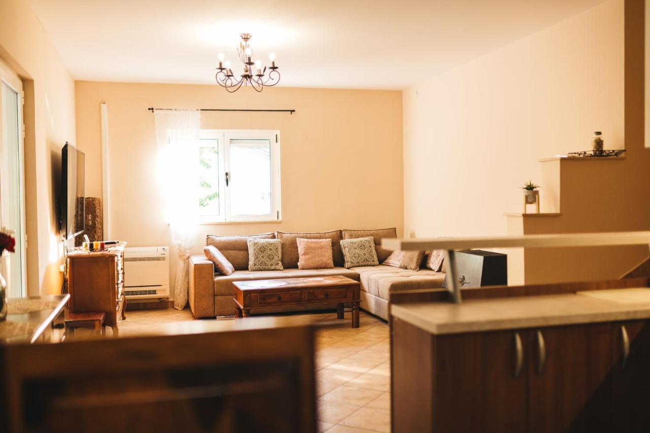 Villa Gana Buna Екстериор снимка